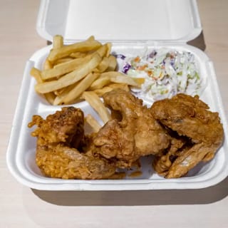 3. Wing Dinner