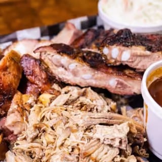 1. 1 Pulled Pork Combo